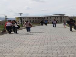 Artık kabuğumuza sığmıyoruz”